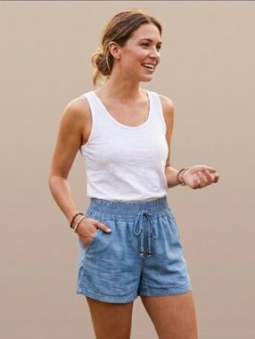 Rosette Denim Blue Pull Up Shorts Size Medium M Stretch Elastic Waist Pockets